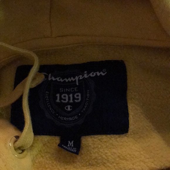 The holidays are here Price drop - Picture 3 of 3